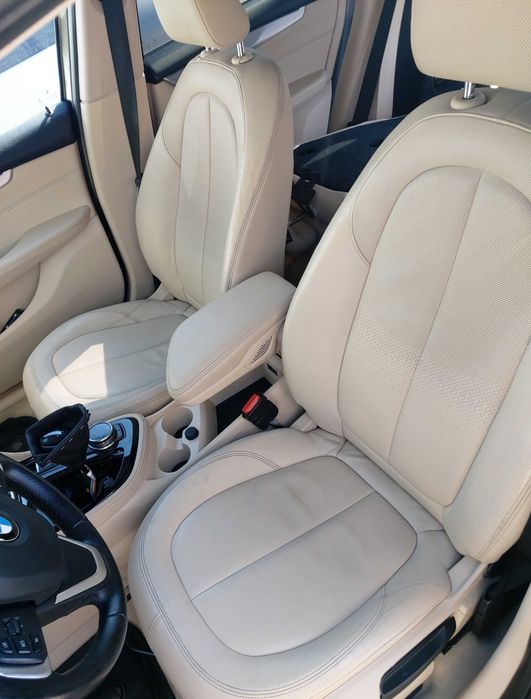 Отличен Салон/ Седалки  кожен BMW 2 F45
