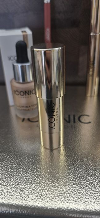 Грим Iconic London Illuminator, Спирала, lip gloss & liner