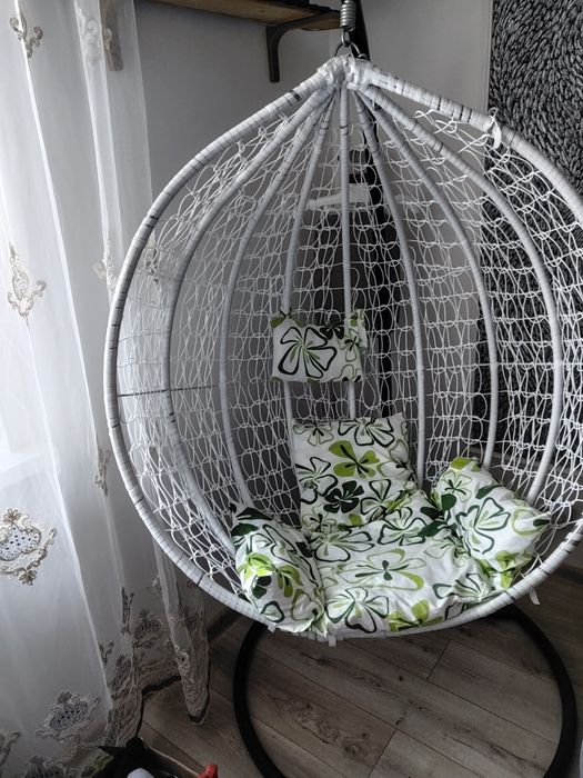 Продам кокон состояние хорошее