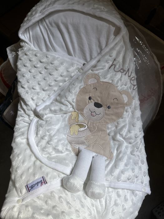 Чувалче за изписване на бебе и възглавница за седалка