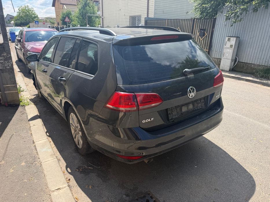 VOLKSWAGEN Golf 2014 — imagine 3