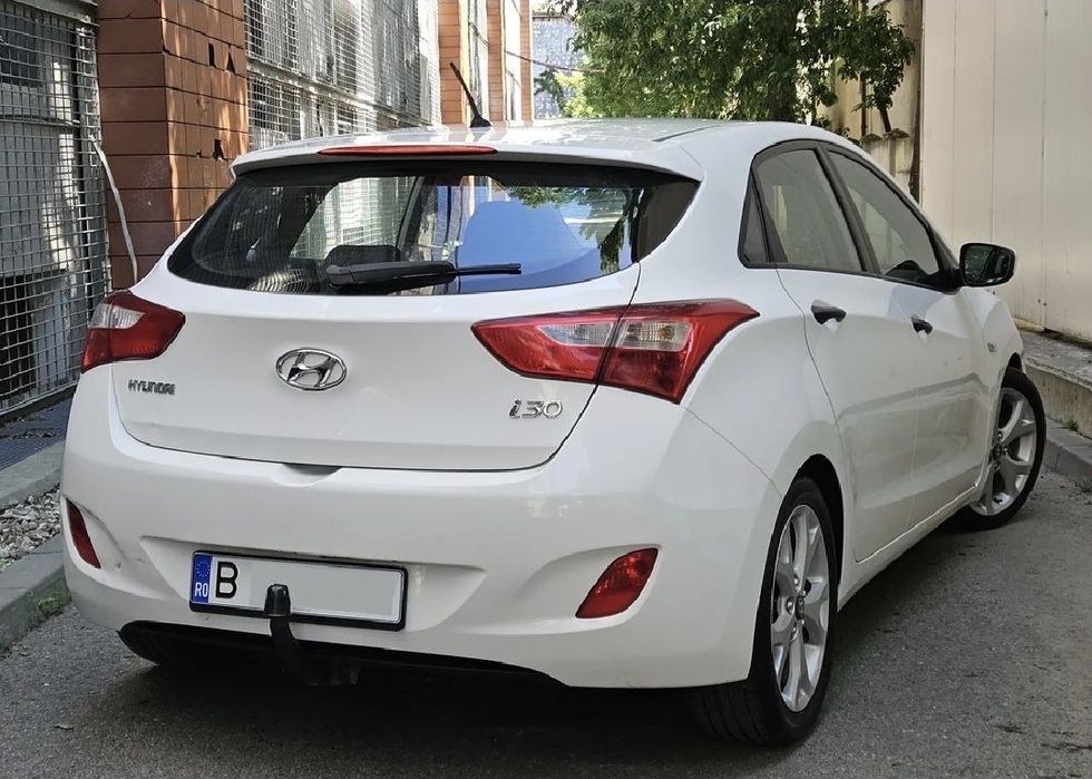 Hyundai i30 2014 1.4 CRDi Euro 5 Diesel A/C Navigatie Carplay AndroidAuto Jante aliaj R17 Hatchback