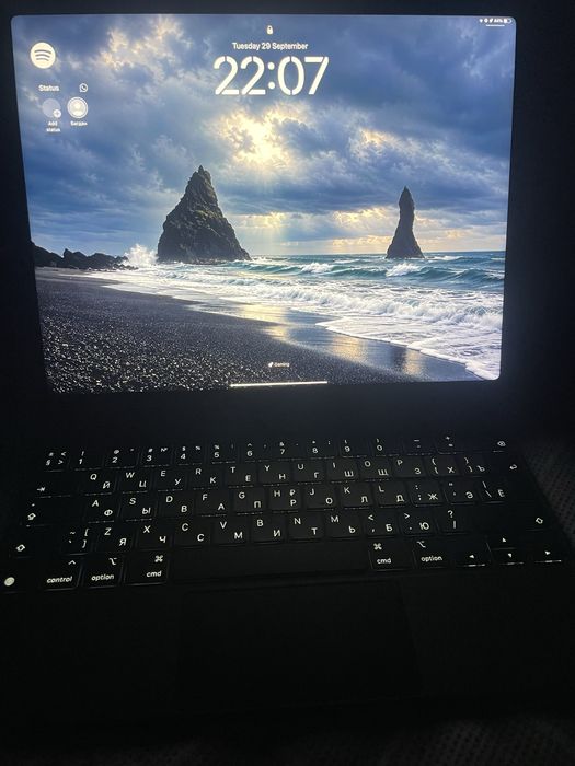 Ipad pro 12.9 дюймов 5 поколения 2022 года  256 гб