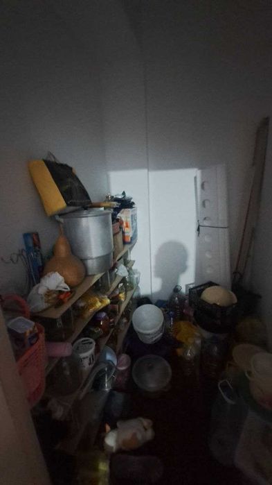 3 xonali uy yaxshi holatda sotiladi