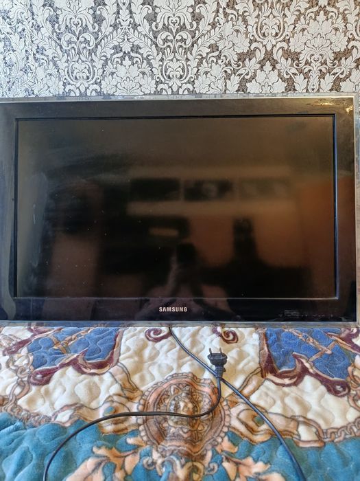 Продам телевизор