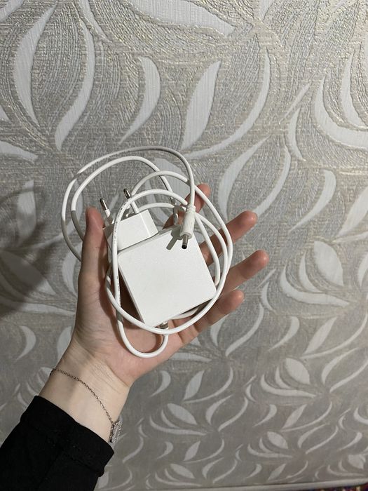 HYDRA ноутбук 8GB RAM, i5, SSD 256GB