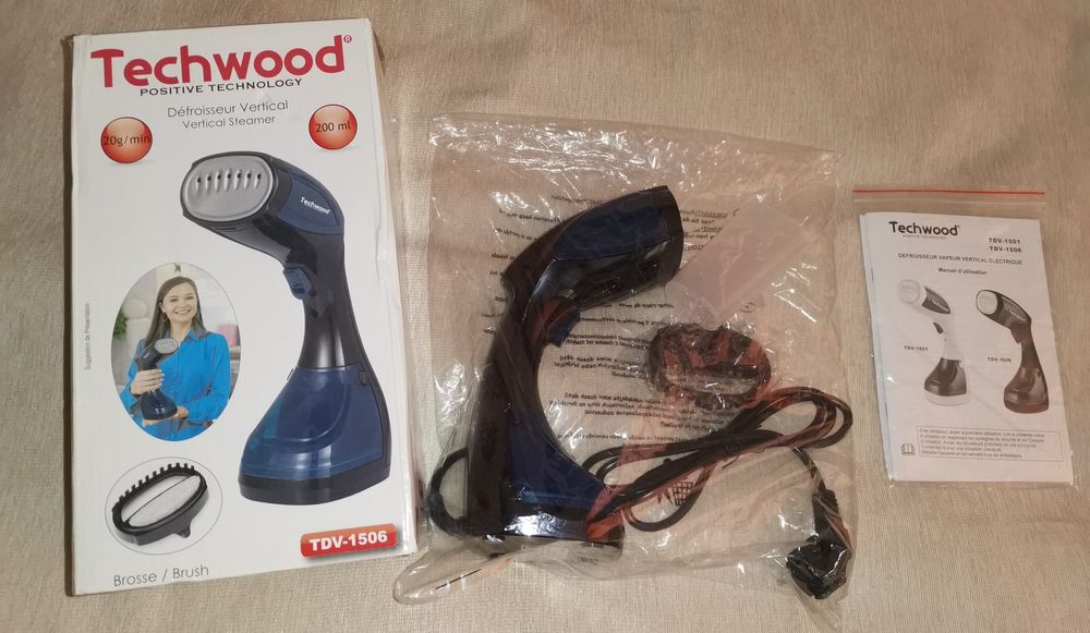 Уред за вертикално гладене Techwood