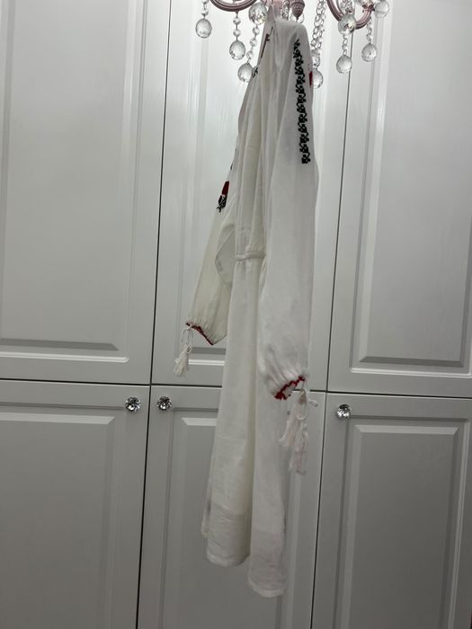 Vand rochie model traditional 9-16 ani