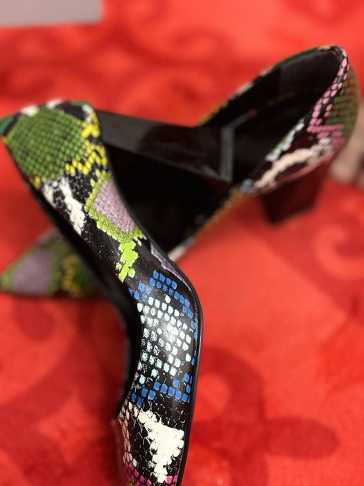 Туфли турецкий               Одевалось 1 раз только