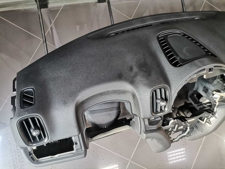 Черно Арматурно Табло MINI Countryman F60 COOPER S