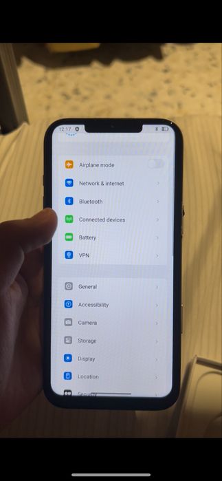17po max(андроид)новый зарядчик есть