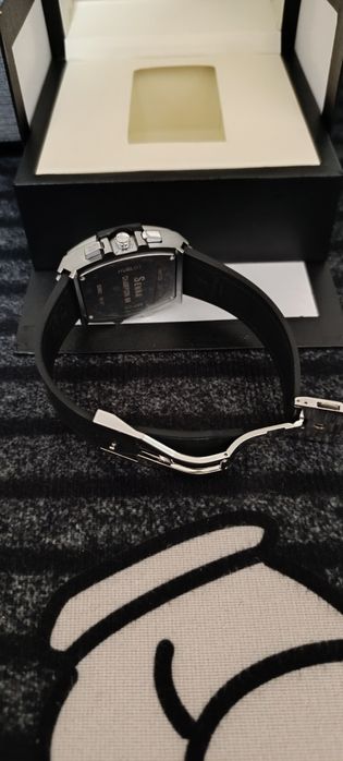Продам мужские часы Hublot