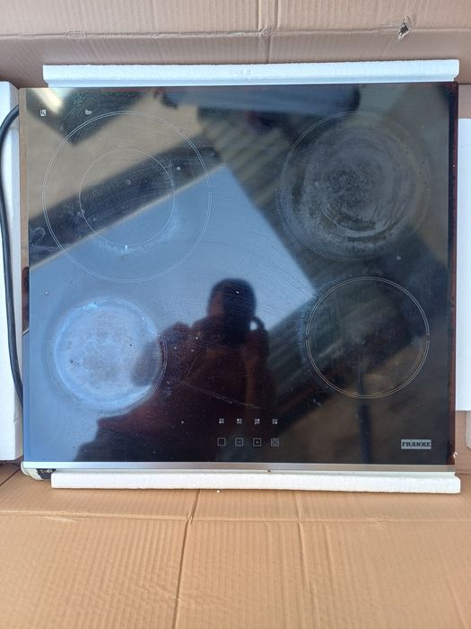 Варочная электро-панель