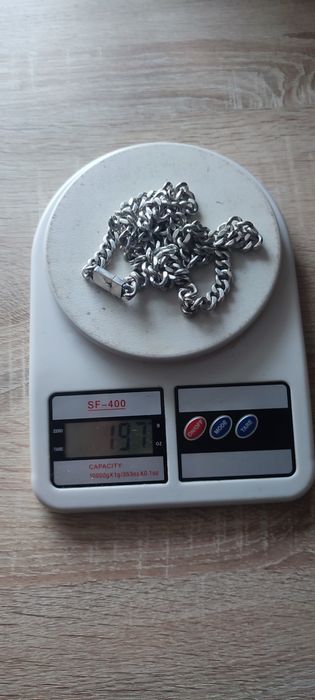 Продам серебряную цепь 197гр