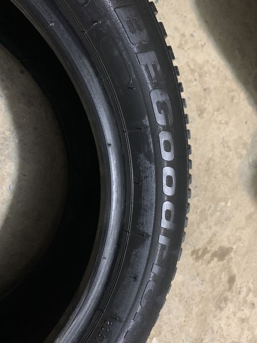 Продается шины размер 205/55/R16.