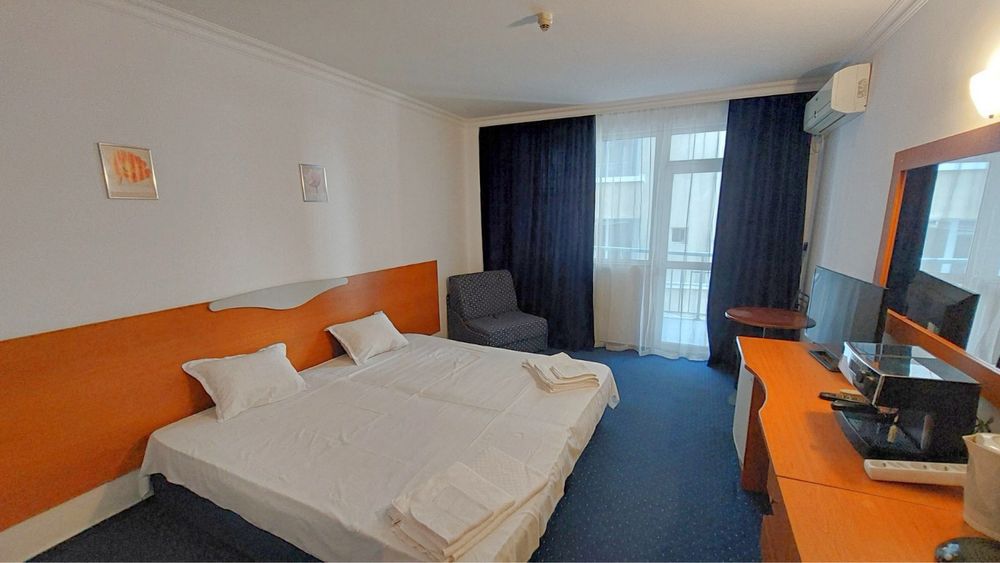 Студио в центъра на град Несебър