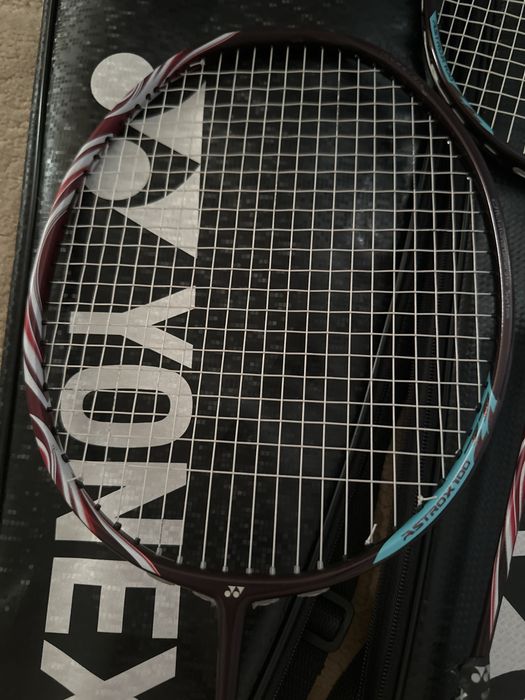Yonex Astrox 100 zz