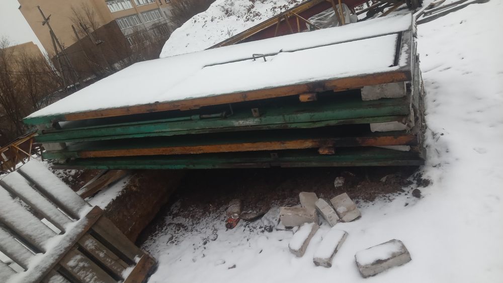 Продам гаражные ворота