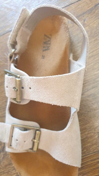 Детски сандали Zara