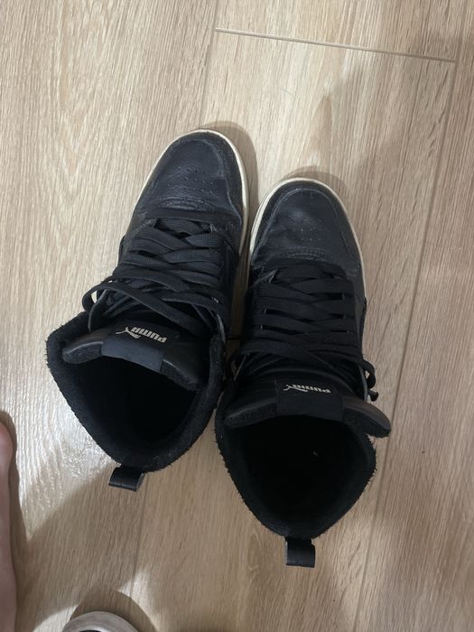 Кроссовки Пума.