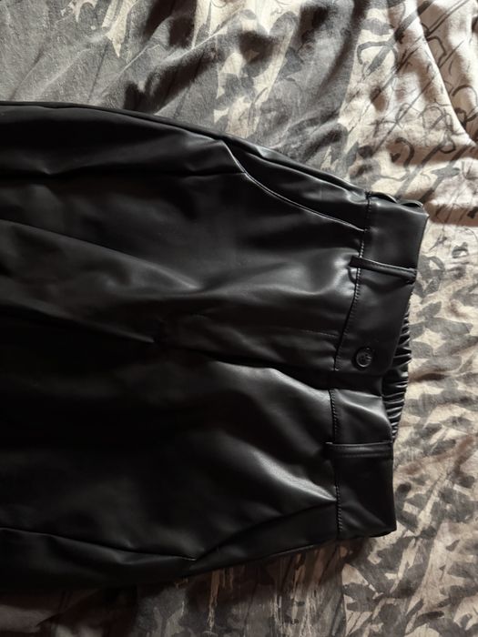 Кожен дамски панталон LBD