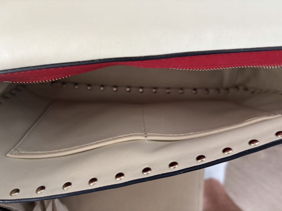 Valentino Garavani Ivory Rockstud Spike Large чанта
