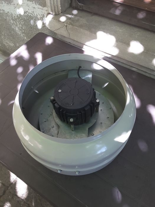 Fripteuza / fripteoza gaz  2×15 litri / hota / motor 2700mc/h