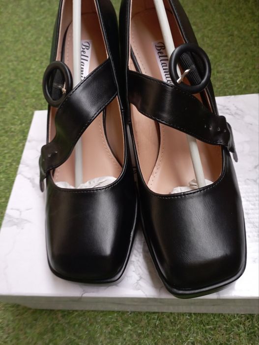 Обувки на ток с платформа!