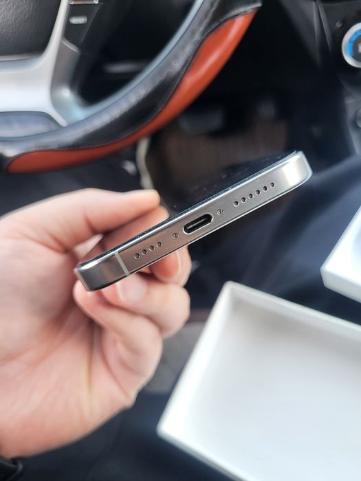 Iphone 16 pro max СРОЧНО ТОРГ