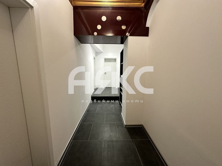 Офис под наем в Центъра