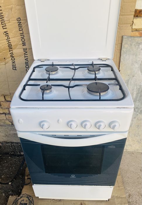 Газовый плита Indesit!