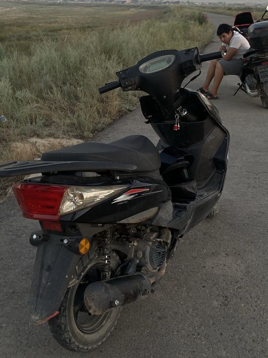 Продам Мопед М8.