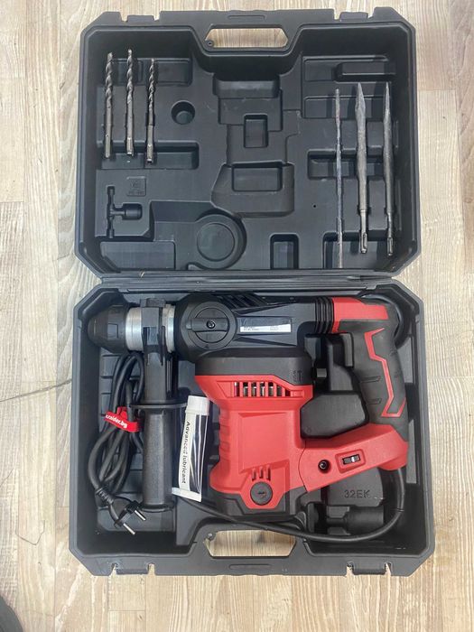 012203	Перфоратор 1600W 4.8kg 32mm SDS-plus 6J 4 функции RDP-HD57