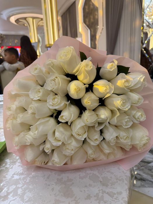 Продам цветы срочно