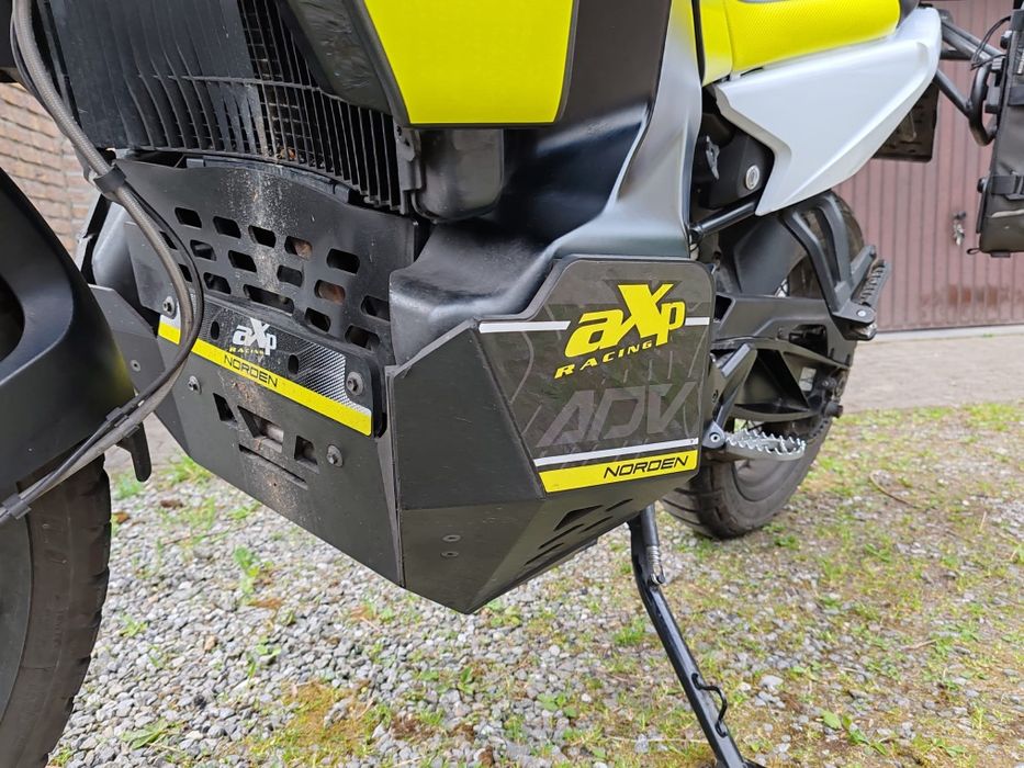 Husqvarna norden 901