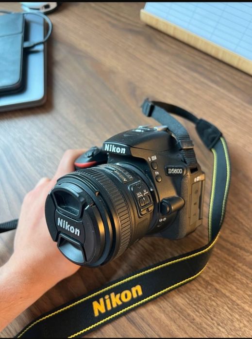 Продавам Nikon d5600