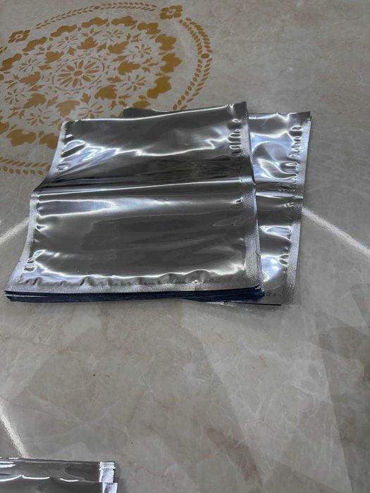 Вакуумные пакеты с металлическим слоем размер 28*30 см