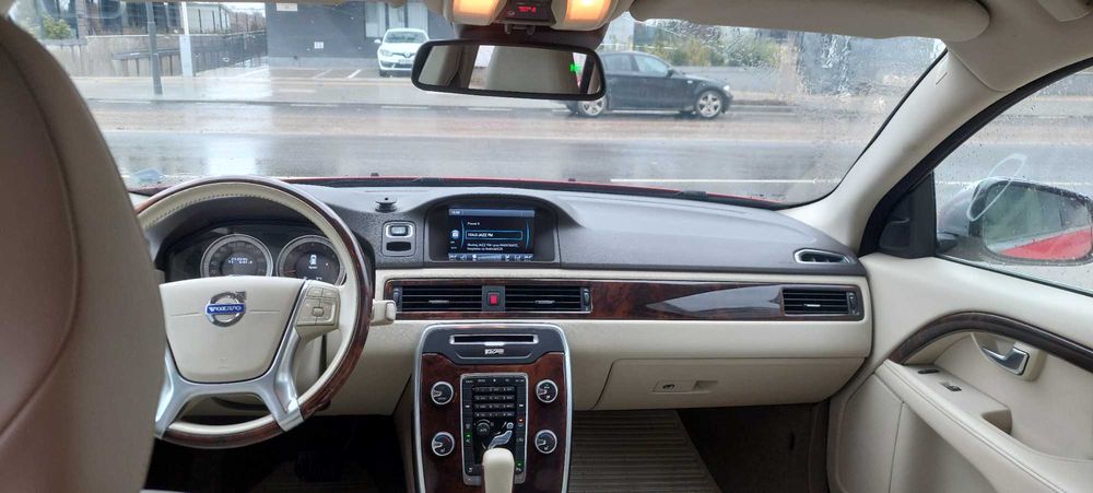 Volvo V70 2.5T Bi-fuel | Summum