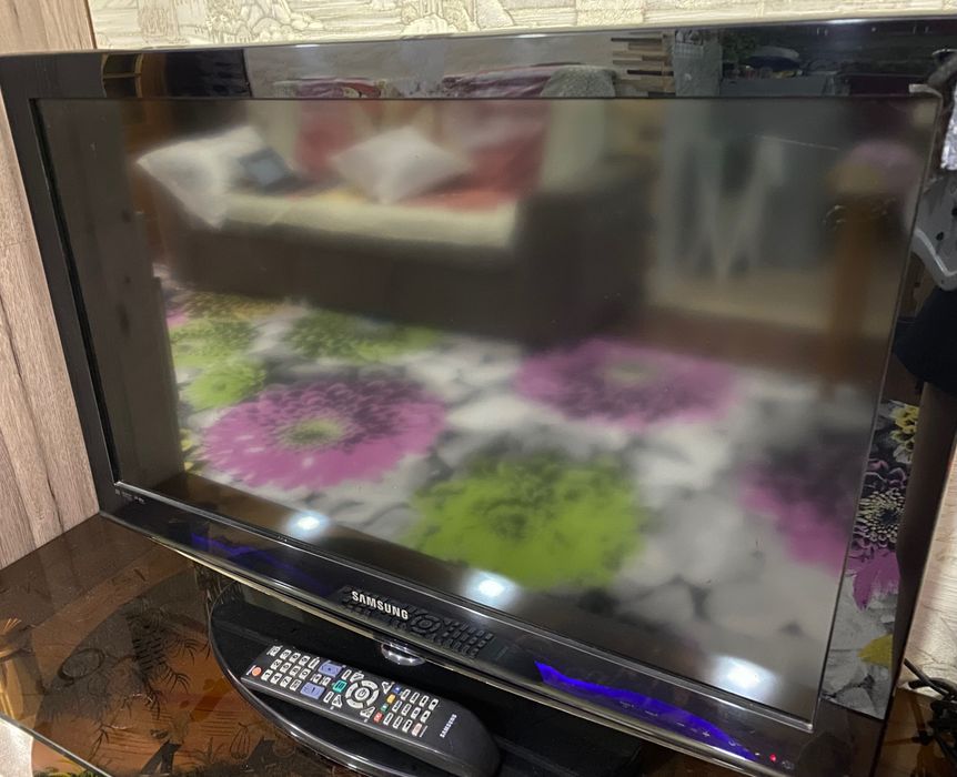 Телевизор Samsung