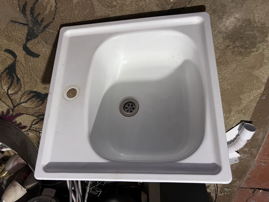 Кухонная мойка ANTIKA AMC 50×50х15 см, сталь, тон белый