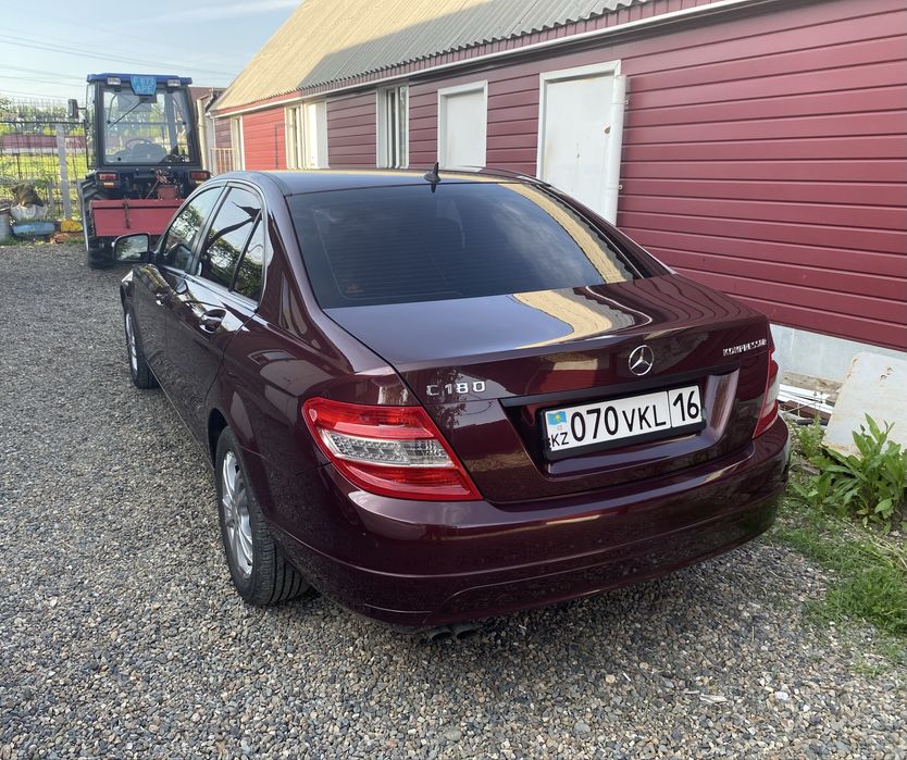 Продам Mercedes C180