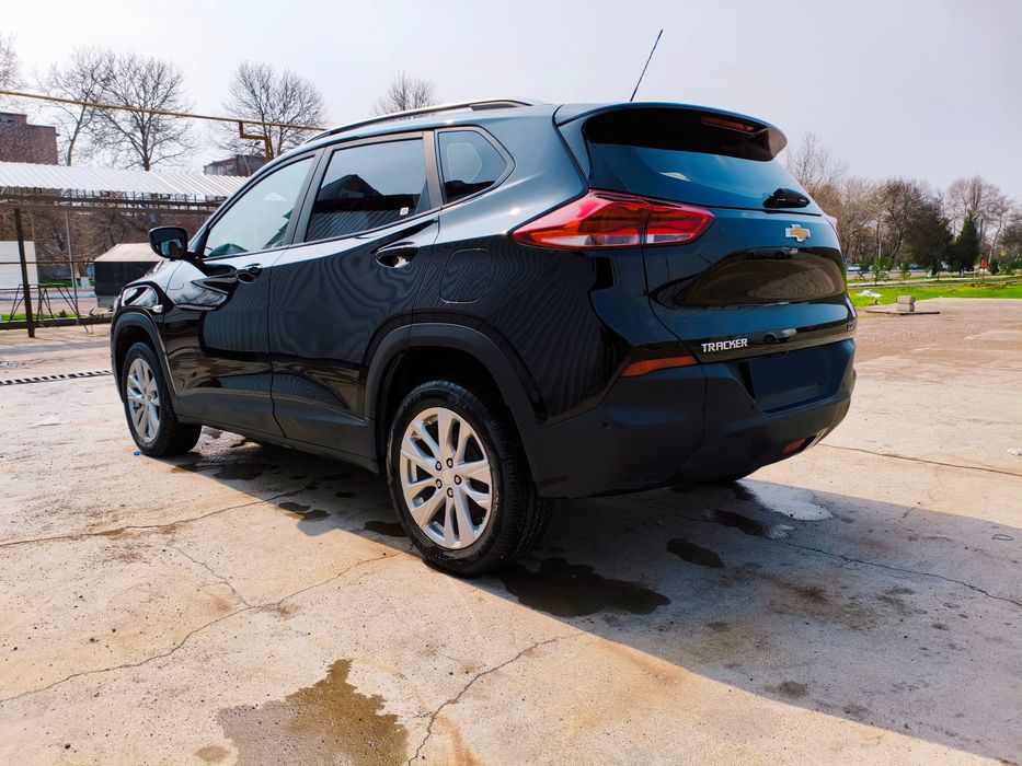 Tracker 2 Chevrolet LTZ