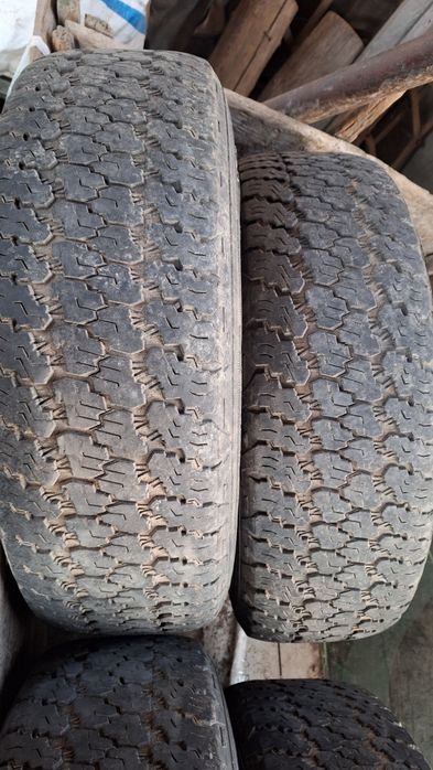 Set 245 75 R17 GOODYEAR Wrangler AT