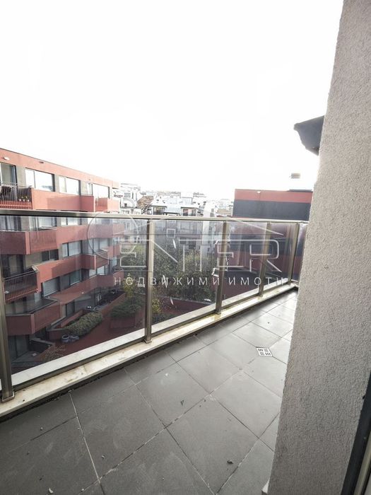 Продава се Едностаен апартамент в Варна, Лятно кино Тракия - 42 кв.м за 2620 €/кв.м - Снимка #5