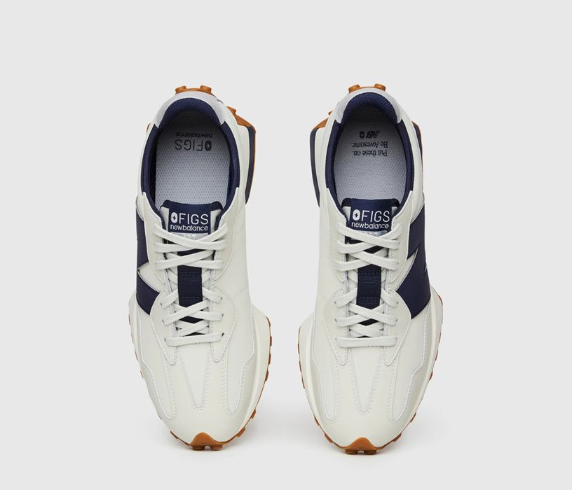 New Balance 327 x FIGS EU42/43