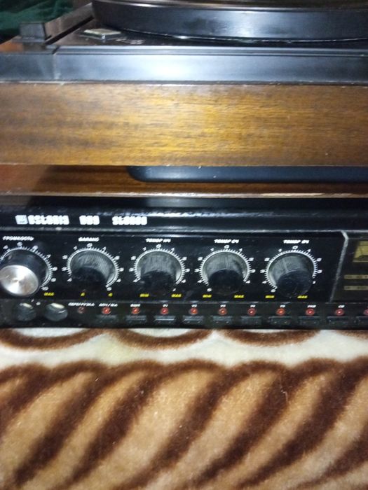 Проигрыватель винила