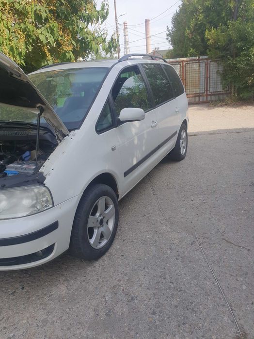 Fata completa / Piese dezmembrari