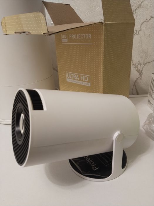 Proektor ultra HD