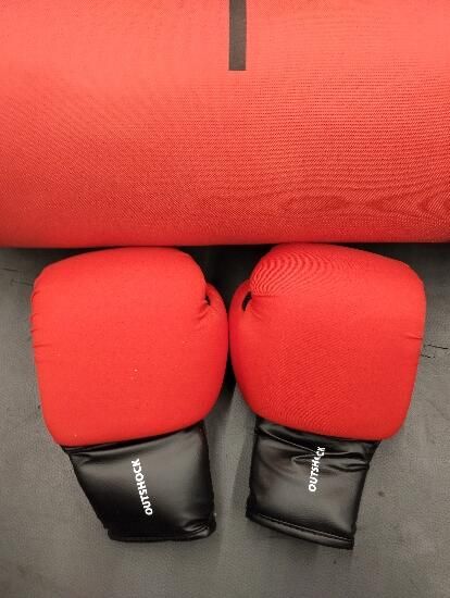 Set sac de box + mănuși de box Roșu Copii - produs resigilat Decathlon