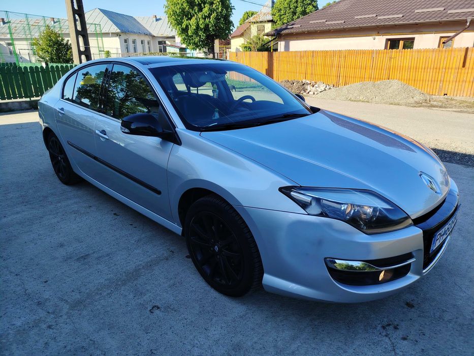 Vând Renault Laguna